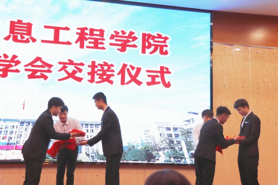 微信图片_20211215095514.jpg