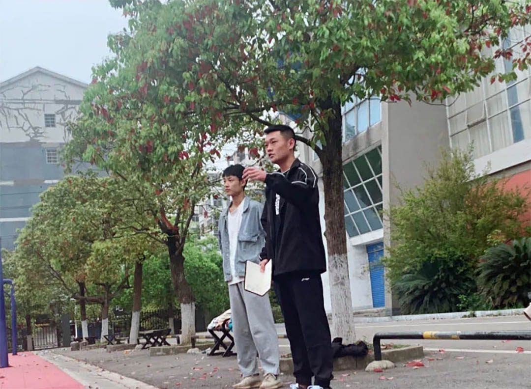 02.jpg